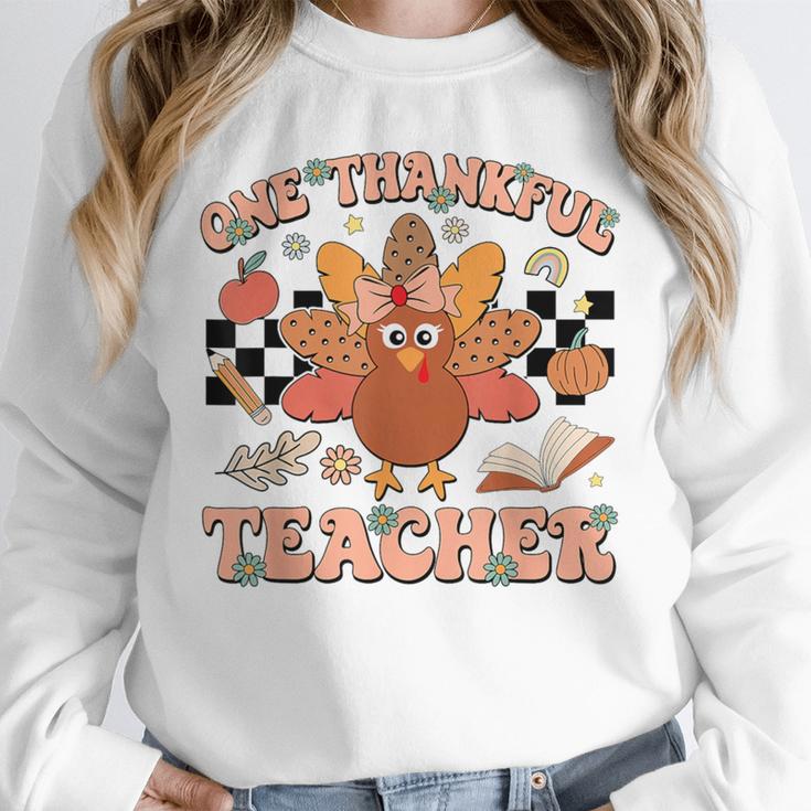 One Thankful Teacher Thanksgiving Retro Groovy Fall Teachers Unisex Sweatshirt, novelty gifts, funny gifts