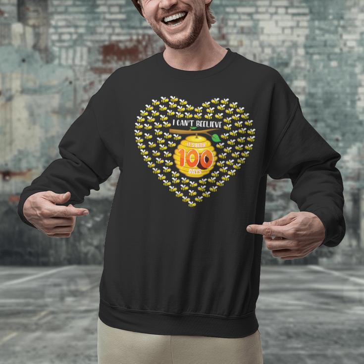 100 Days Of School Bee Hive Tree Hearts Teachers Student Kid Unisex Sweatshirt, gift for family, gift for coworker