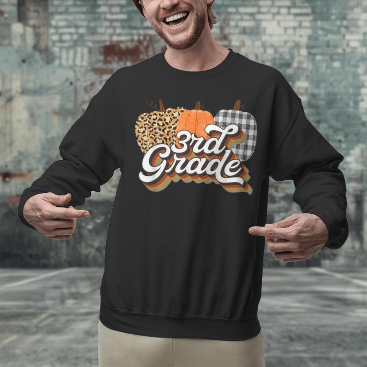 Fall Teacher Shirt 3rd Grade Teacher Retro Halloween Pumpkin Unisex Sweatshirt, gift for family, gift for coworker