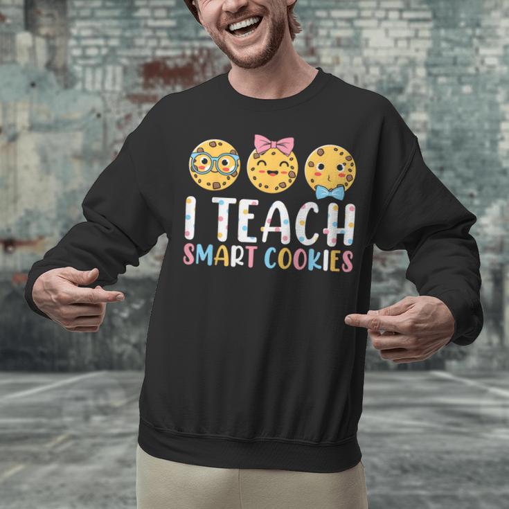 Teacher I Teach Smart Cookies For Men Women Kids Unisex Sweatshirt, gift for family, gift for coworker Teacher I Teach Smart Cookies For Men Women Kids Unisex Sweatshirt, gift for family, gift for coworker