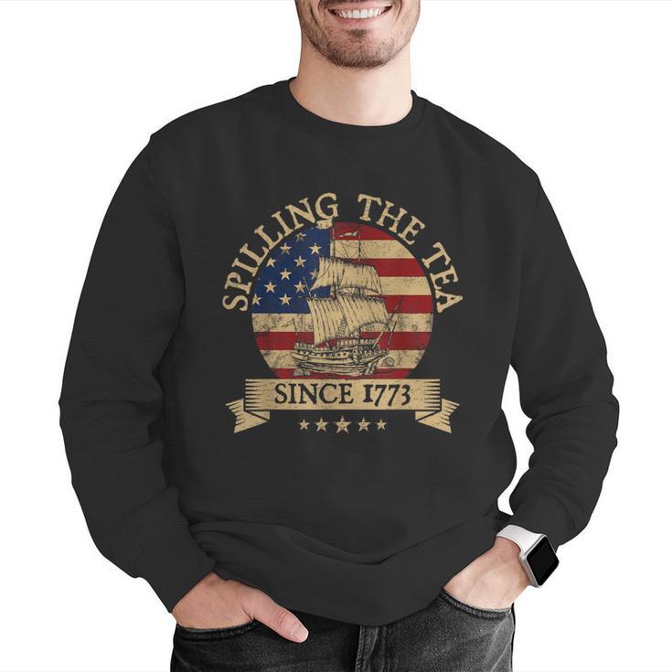 Spilling The Tea Since 1773 Vintage Us History Teacher Men Graphic Sweatshirt, History Teacher Sweatshirts, funny gift Spilling The Tea Since 1773 Vintage Us History Teacher Men Graphic Sweatshirt, History Teacher Sweatshirts, funny gift