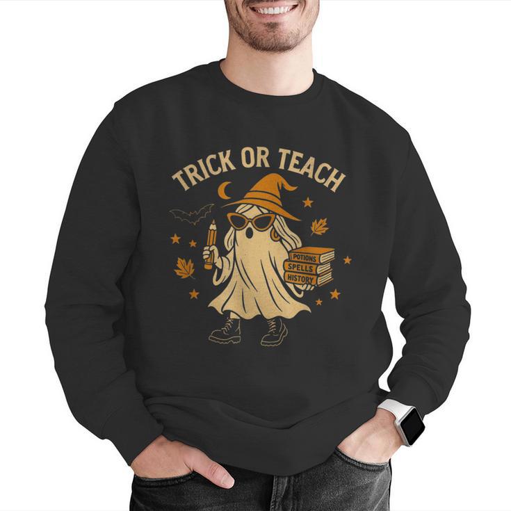 Trick Or Teach Halloween Teacher Men Graphic Sweatshirt, funny gift