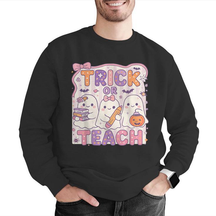 Trick Or Teach Retro Halloween Teacher Look Men Graphic Sweatshirt, funny gift Trick Or Teach Retro Halloween Teacher Look Men Graphic Sweatshirt, funny gift