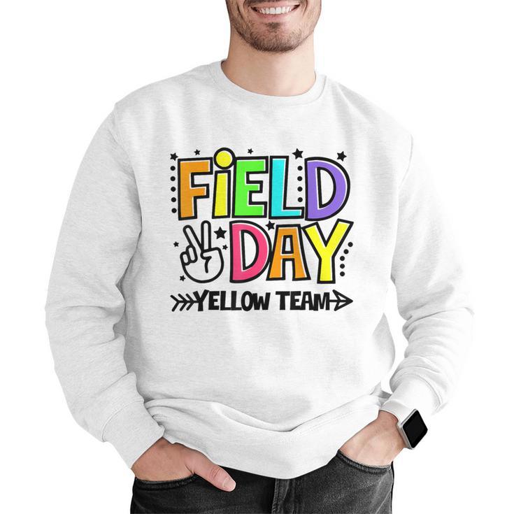 Field Day Yellow Team For Teacher Kids Field Day Games Men Graphic Sweatshirt, funny gift Field Day Yellow Team For Teacher Kids Field Day Games Men Graphic Sweatshirt, funny gift