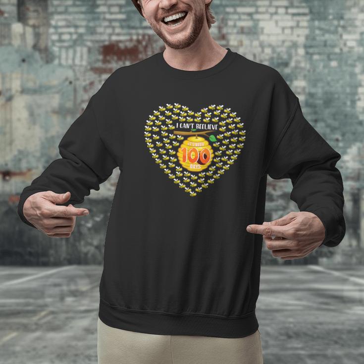 100 Days Of School Bee Hive Tree Hearts Teachers Student Kid Men Graphic Sweatshirt, gift for family, gift for coworker
