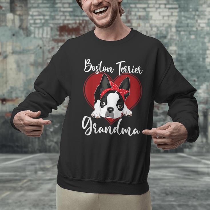 Boston Terrier Grandma Dog Owner Boston Terrier For Men Women Men Graphic Sweatshirt, gift for family, gift for coworker