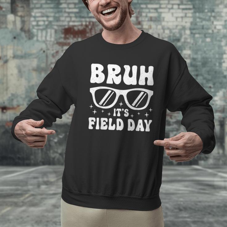 Bruh It's Field Day Teacher Boys Girls Kids Happy Field Day Men Graphic Sweatshirt, gift for family, gift for coworker