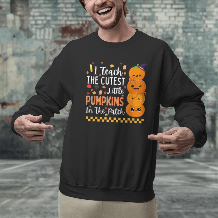 Cute Teacher Halloween For Women Men Teacher Pumpkin Men Graphic Sweatshirt, gift for family, gift for coworker