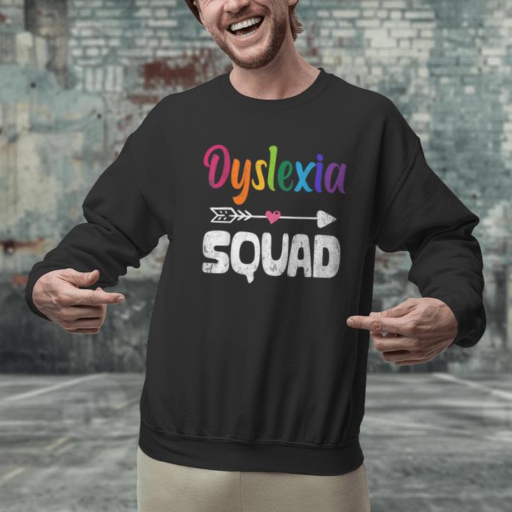 Dyslexia Awareness Month Dyslexia Teacher Therapist Men Graphic Sweatshirt, gift for family, gift for coworker