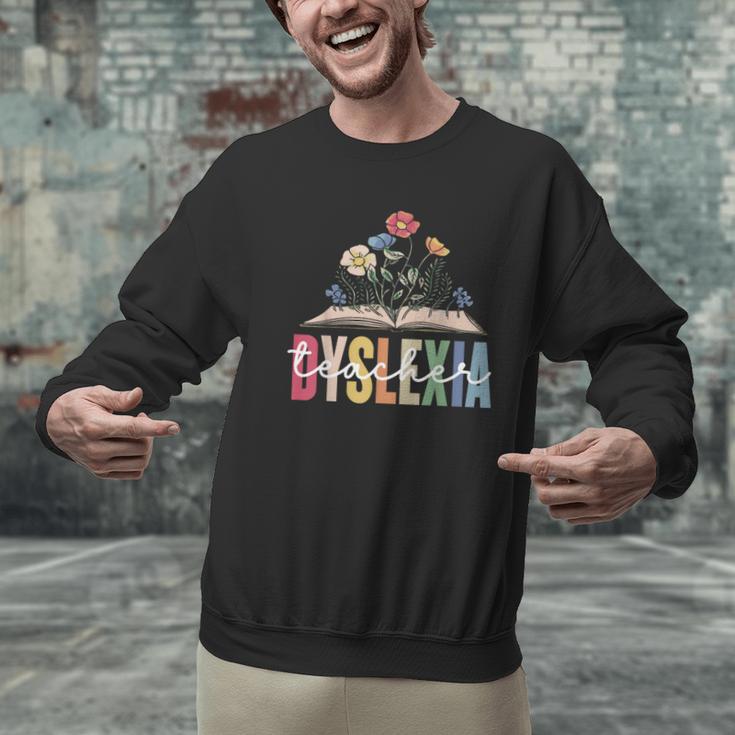 Dyslexia Teacher Awareness Dyslexic Dyslexics Dyslexia Men Graphic Sweatshirt, gift for family, gift for coworker Dyslexia Teacher Awareness Dyslexic Dyslexics Dyslexia Men Graphic Sweatshirt, gift for family, gift for coworker