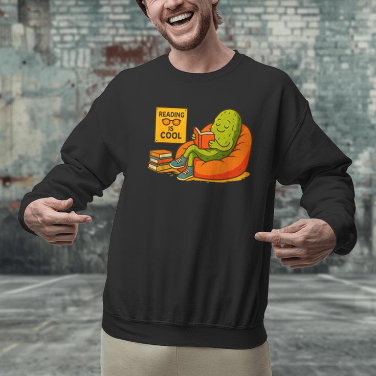 Pickle Reading Books Bookworm Teacher Librarian Kids Retro Men Graphic Sweatshirt, gift for family, gift for coworker
