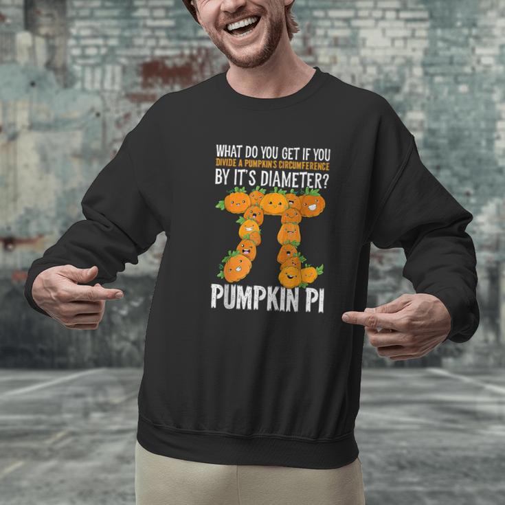 Pumpkin Pi Math Teacher Halloween Geometry Men Graphic Sweatshirt, gift for family, gift for coworker