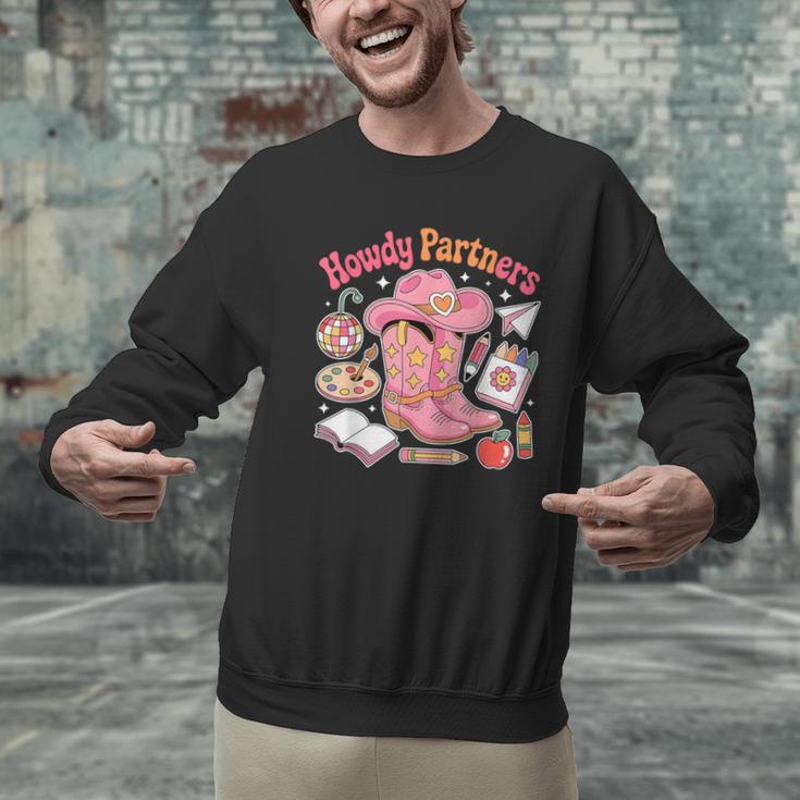 Retro Howdy Partners Cowgirl Cowboy Teacher Back To School Men Graphic Sweatshirt, gift for family, gift for coworker