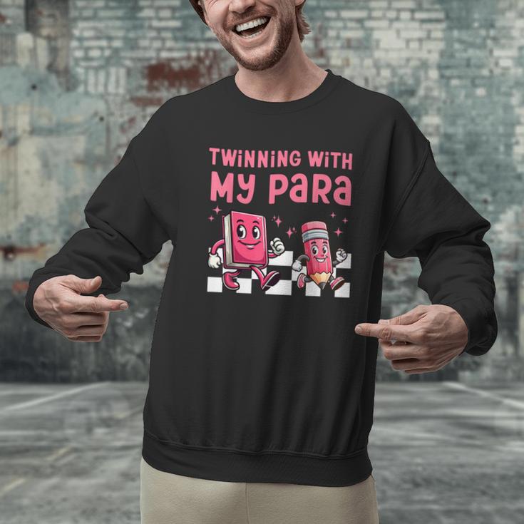 Twinning With My Para Teacher Matching Paraprofessional 70s For Men Women Men Graphic Sweatshirt, gift for family, gift for coworker Twinning With My Para Teacher Matching Paraprofessional 70s For Men Women Men Graphic Sweatshirt, gift for family, gift for coworker