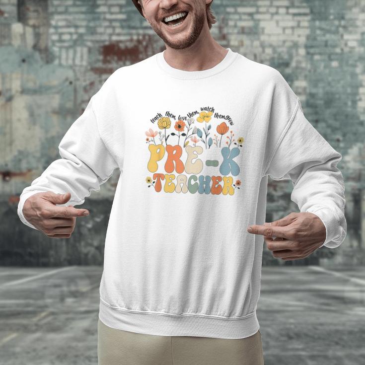 Pre-k Teacher Appreciation Teaching Wildflowers Men Graphic Sweatshirt, gift for family, gift for coworker