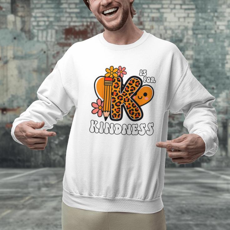 Unity Day Shirt Kindness Orange Teacher Kids Be Kind Men Graphic Sweatshirt, gift for family, gift for coworker