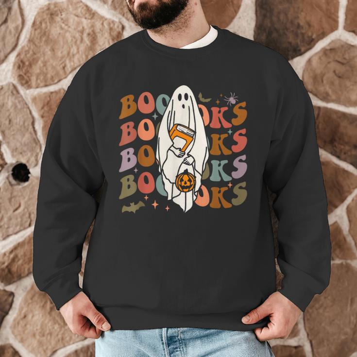 Booooks Ghost Halloween Groovy Vintage Teacher Book Reading Men Graphic Sweatshirt, novelty gifts, funny gifts