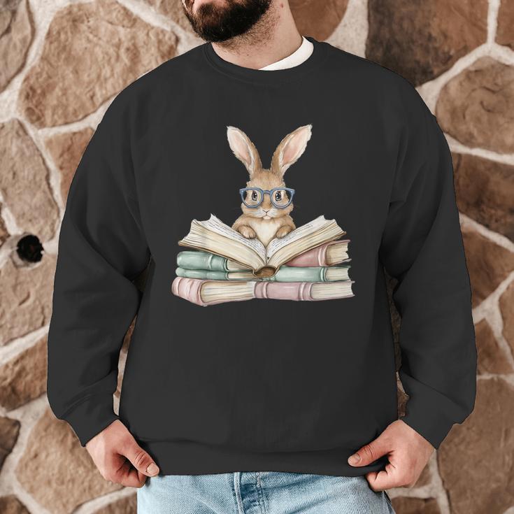 Cute Reading Bunny Glasses Books Bookworm Reader Teacher Men Graphic Sweatshirt, novelty gifts, funny gifts