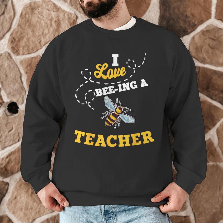 I Love Bee-Ing A Teacher Honey Bee Job Profession Men Graphic Sweatshirt, novelty gifts, funny gifts