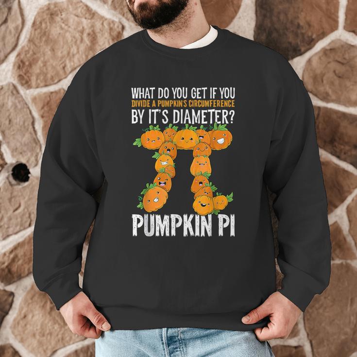Pumpkin Pi Math Teacher Halloween Geometry Men Graphic Sweatshirt, novelty gifts, funny gifts