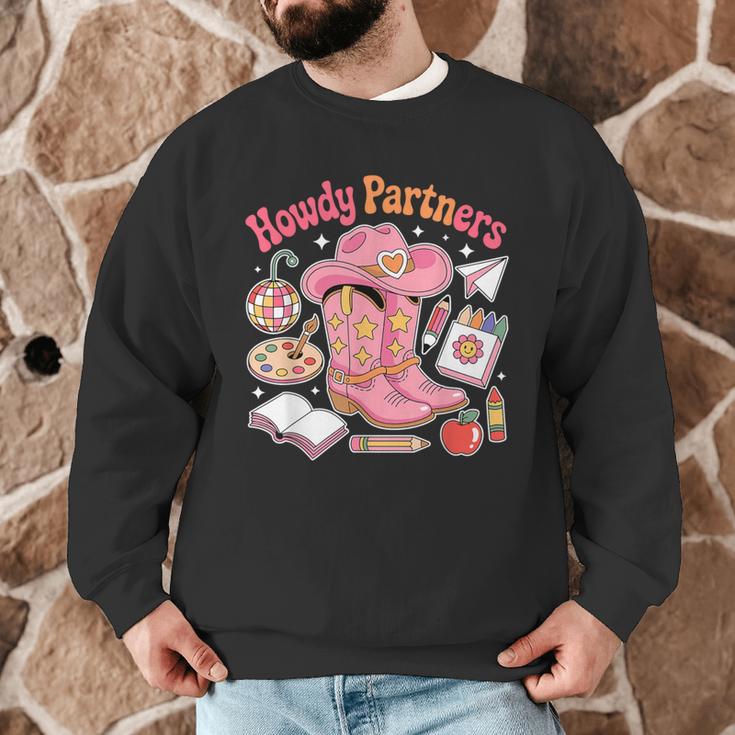Retro Howdy Partners Cowgirl Cowboy Teacher Back To School Men Graphic Sweatshirt, novelty gifts, funny gifts