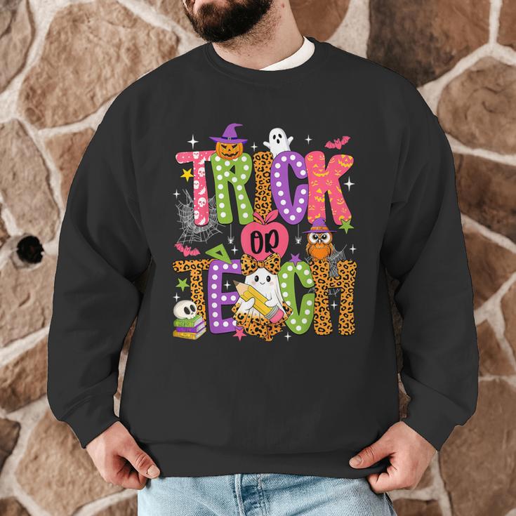 Retro Trick Or Teach Leopard Ghost Halloween Spooky Teacher Men Graphic Sweatshirt, novelty gifts, funny gifts