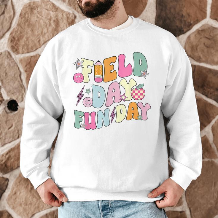 Field Day Fun Day Last Day Of School Teacher Student Men Graphic Sweatshirt, novelty gifts, funny gifts