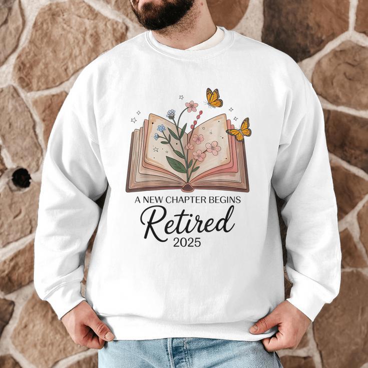 Retired 2025 A New Chapter Begins Retirement Teacher Book Men Graphic Sweatshirt, novelty gifts, funny gifts Retired 2025 A New Chapter Begins Retirement Teacher Book Men Graphic Sweatshirt, novelty gifts, funny gifts