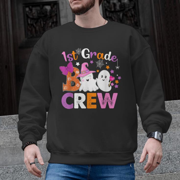 1st Grade Boo Crew First Grade Halloween Costume Teacher Kid Men Graphic Sweatshirt
