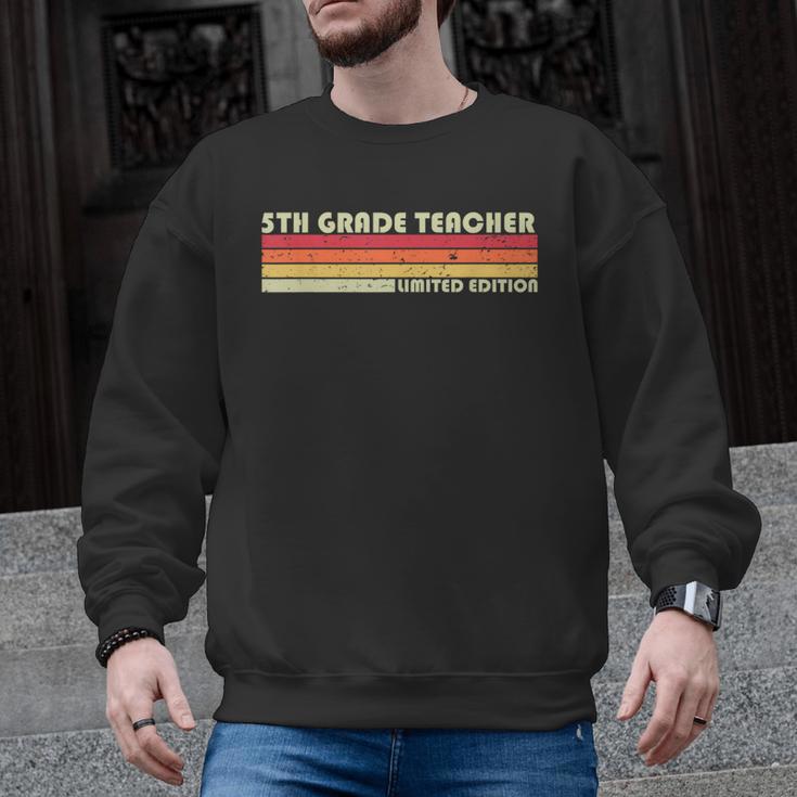 5TH GRADE TEACHER Job Title Profession Birthday Worker Men Graphic Sweatshirt