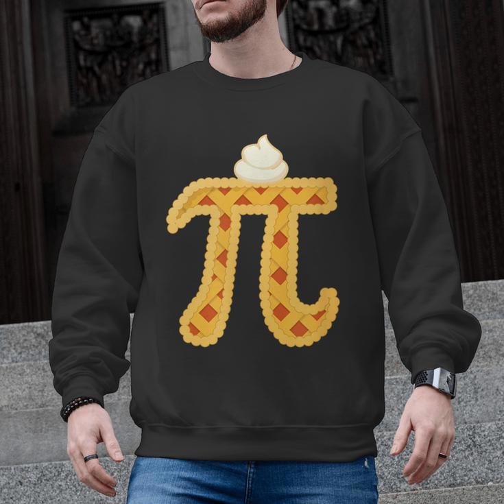 Apple Pi Pie Pun Math Teacher Pi Day 2020 Men Graphic Sweatshirt