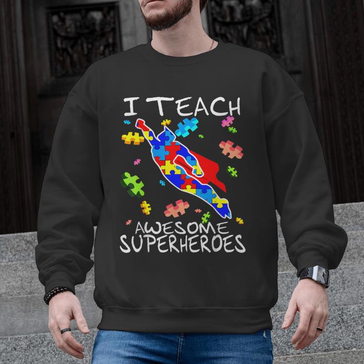 Autism Awareness Teacher I Teach Awesome Superheroes Men Graphic Sweatshirt