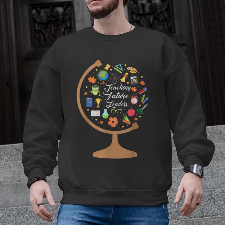 Awesome Teachers T Shirt Teaching Future Leaders Globe For Men Women Men Graphic Sweatshirt