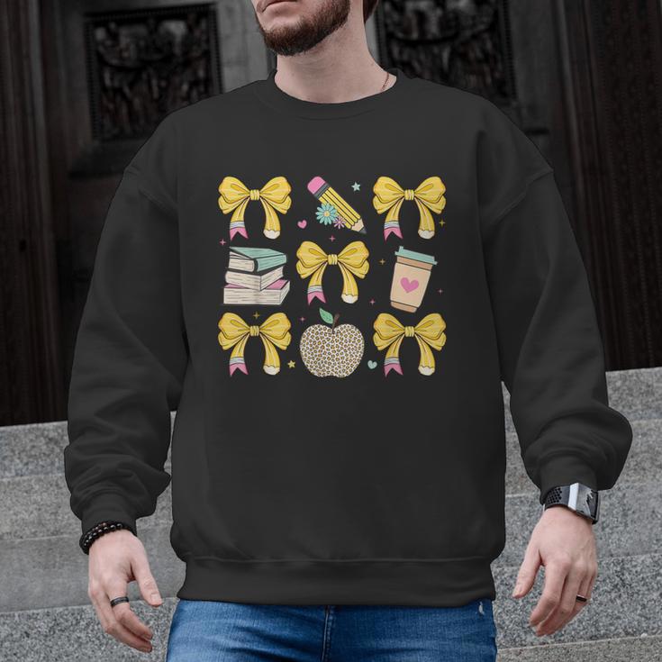 Back To School Yellow Bows Book Coffee Leopard Apple Teacher Men Graphic Sweatshirt