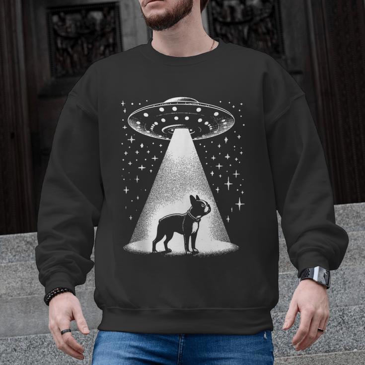 Boston Terrier Mom Dad Dog Alien UFO Men Graphic Sweatshirt