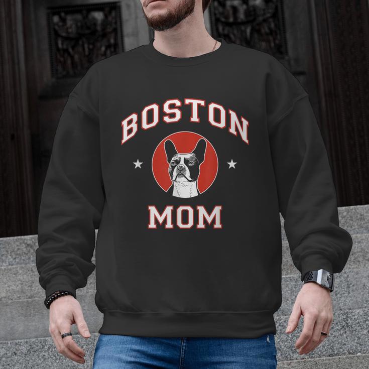 Boston Terrier Mom Dog Mother Men Graphic Sweatshirt