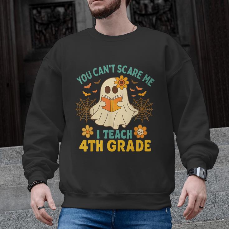 You Can't Scare Me I Teach 4th Grade Halloween Teacher Ghost Men Graphic Sweatshirt