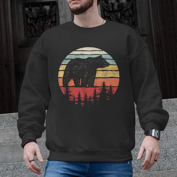 Catch Some Rays Vintage Retro Grizzly Bear Men Graphic Sweatshirt