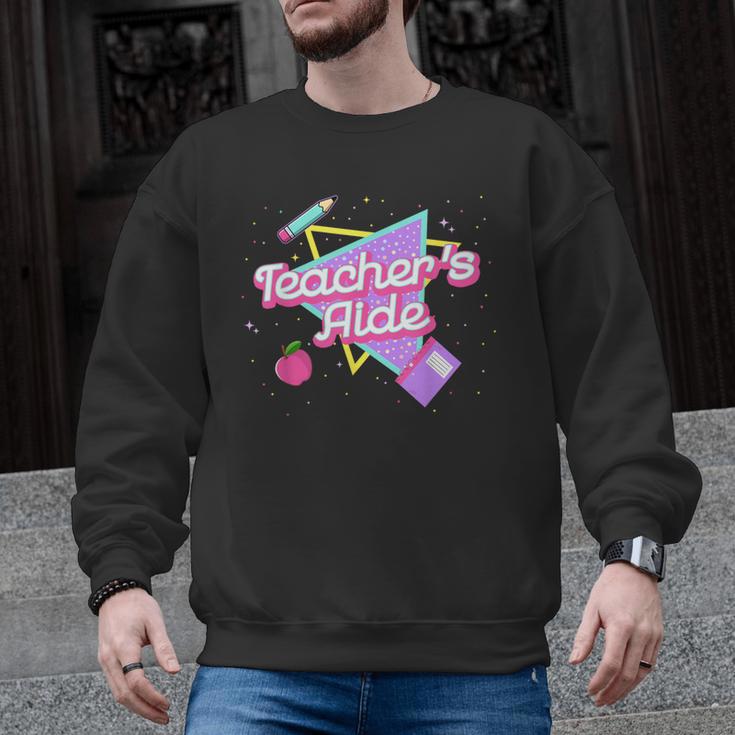 Cute Teacher's Aide Shirt 80's 90's Back To School For Men Women Men Graphic Sweatshirt
