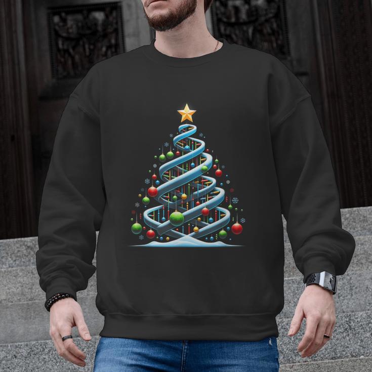 DNA Helix Christmas Tree Scientist Biology Science Teacher Men Graphic Sweatshirt