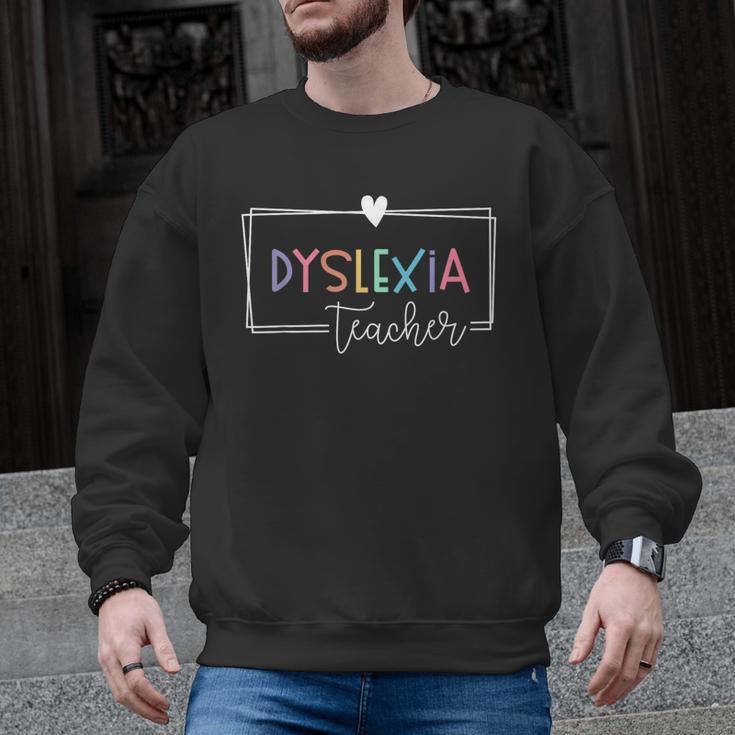 Dyslexia Awareness Therapist Reading Specialist Teacher Men Graphic Sweatshirt
