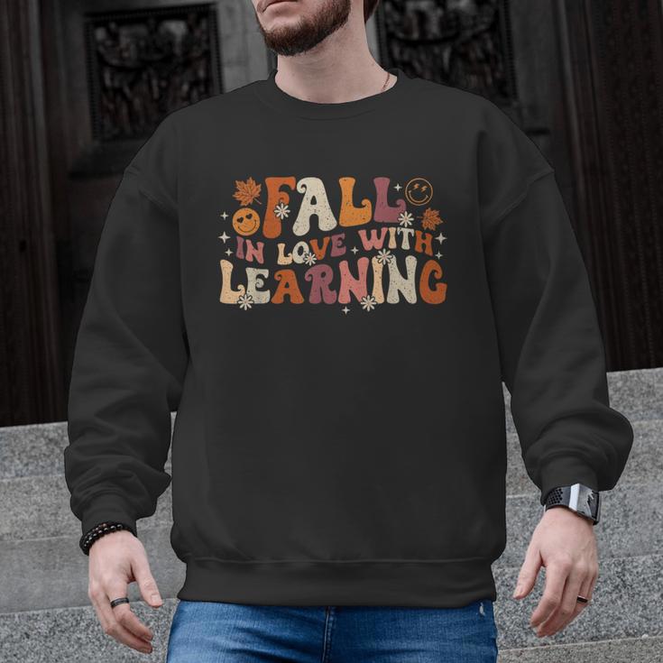 Fall In Love With Learning Autum Thanksgiving Teacher Kids Men Graphic Sweatshirt