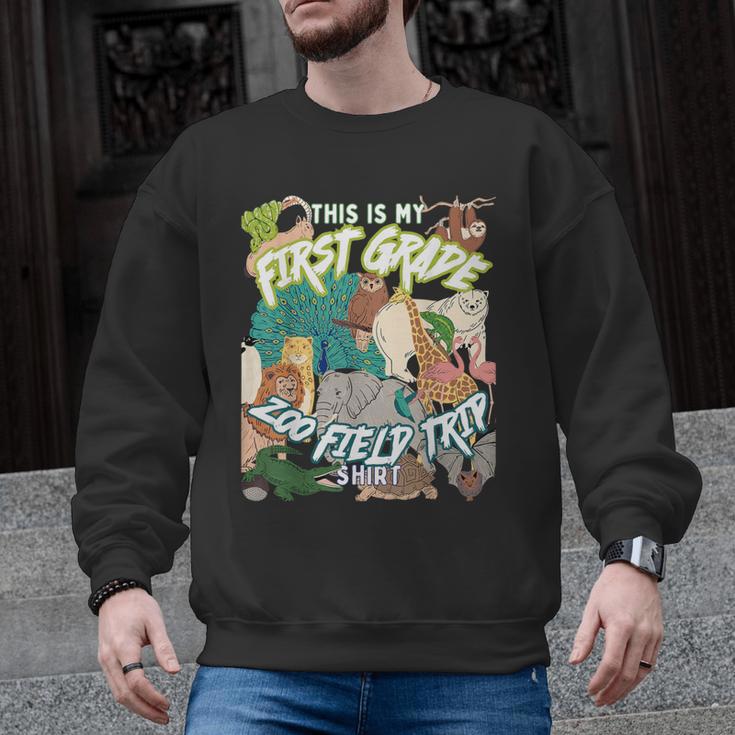 First Grade Zoo Field Trip Matching Student Teacher Class Men Graphic Sweatshirt