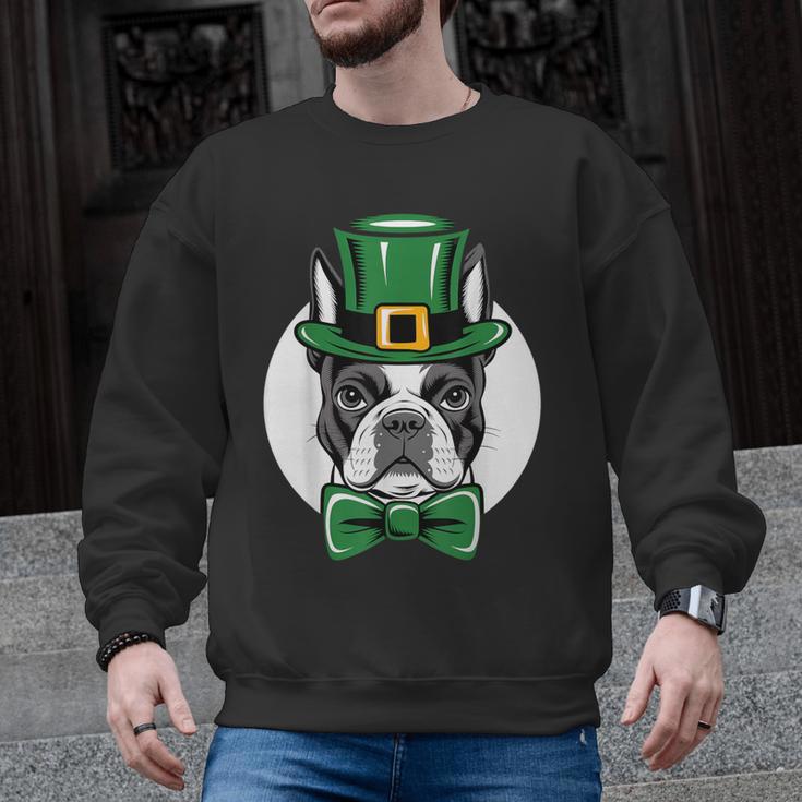 Green Boston Terrier Shamrock St Patricks Day Boston Terrier Men Graphic Sweatshirt