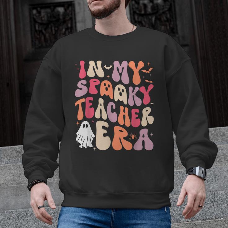 Groovy In My Spooky Teacher Era Halloween Party Boo Men Graphic Sweatshirt