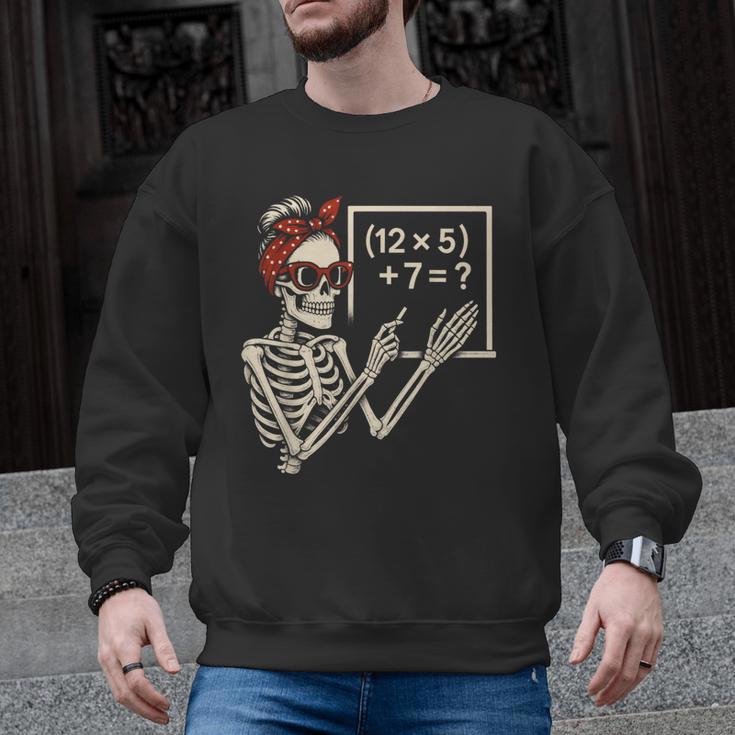 Halloween Math Teacher Skeleton Six Seven Meme Brainrot Men Graphic Sweatshirt
