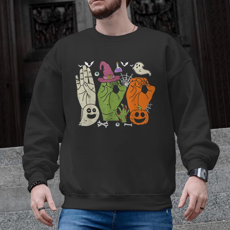 Halloween SPED Teacher Boo In ASL Boo Hands Sign Language Men Graphic Sweatshirt