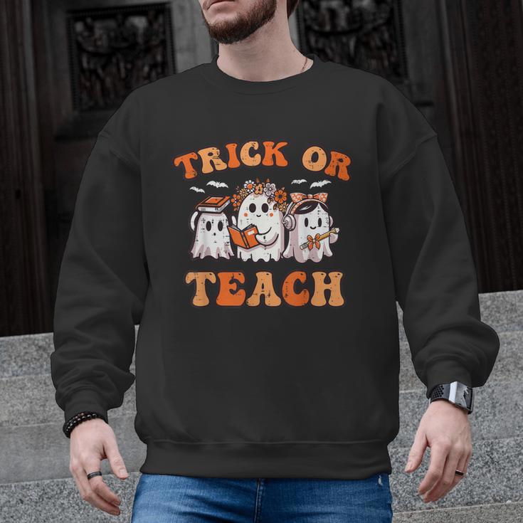 Halloween Teacher Ghosts Trick Or Teach Retro Costume Women Men Graphic Sweatshirt
