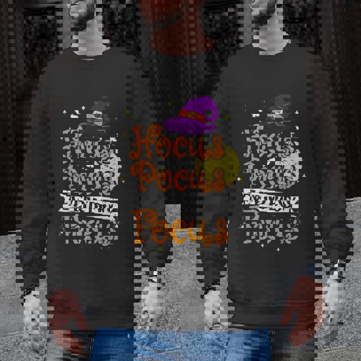 Hocus Pocus Everybody Focus Halloween Teacher Men Women Kids Men Graphic Sweatshirt