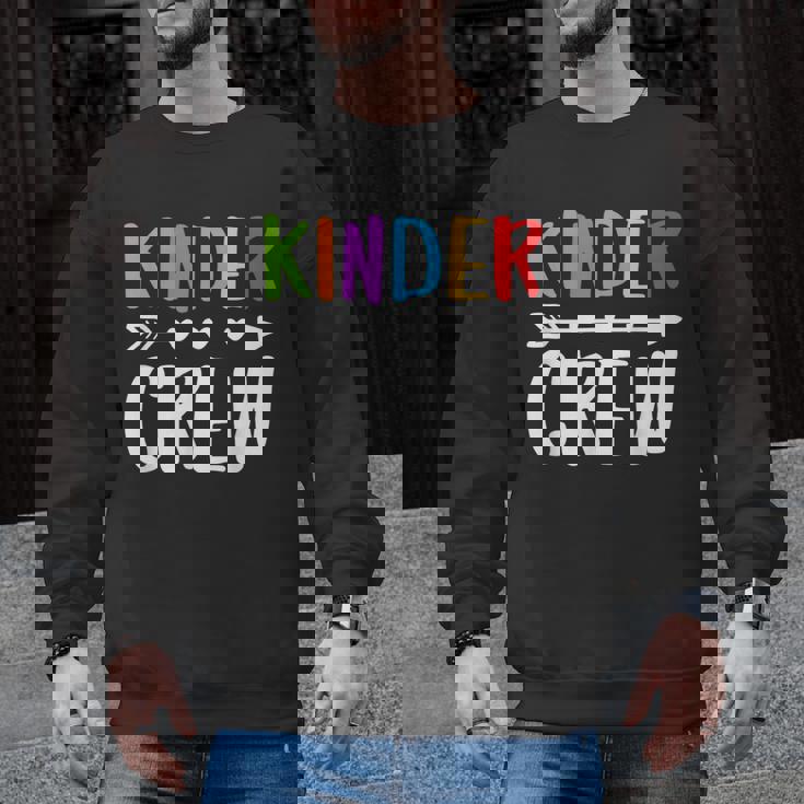 Kinder Crew Shirt Kindergarten Boy Girl Student Teacher Men Graphic Sweatshirt